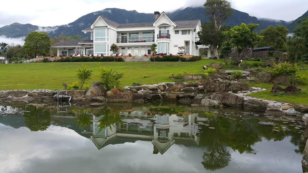 Bed and Breakfast Dear Garden Donghe Exterior foto